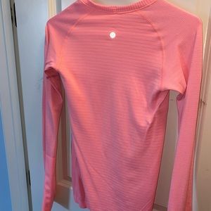 long sleeve lulu shirt